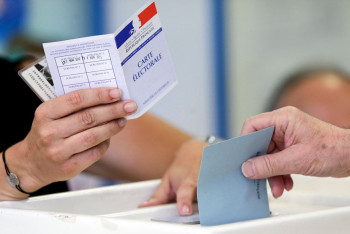 Фотография к новости: Выборы во Франции: Победила партия Макрона, собранная из политических новичков