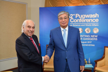 Фотография к новости: Председатель Сената провел ряд встреч на Пагуошской конференции