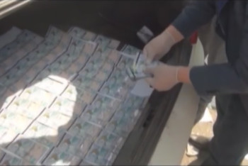 Фотография к новости: Сотрудник ДГД ЗКО попался на крупной взятке 