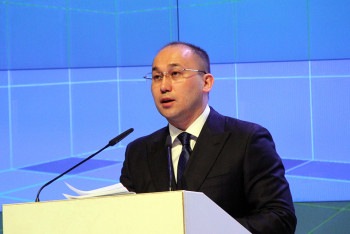 Фотография к новости: Абаев призвал региональные СМИ к сотрудничеству