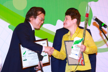 Фотография к новости: Лидеров «зеленой» экономики чествовали на первом республиканском форуме в Астане