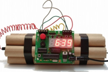 Фотография к новости: За муляж бомбы райакимат в Костанайской области оштрафован на полмиллиона тенге
