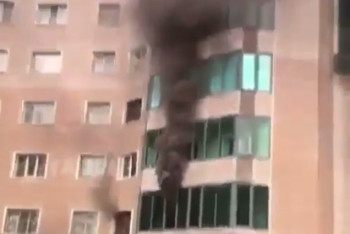 Фотография к новости: Более 50 человек эвакуированы из-за пожара в многоэтажке Алматы