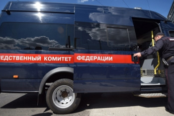 Фотография к новости: В Татарстане пьяная мать выбросила двухлетнего сына из окна 