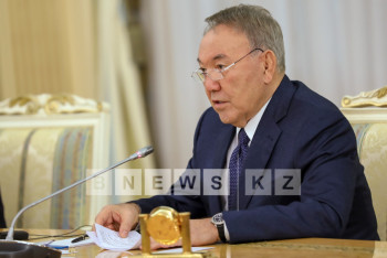 Фотография к новости: Н.Назарбаев огорчен судьбой чиновников-коррупционеров