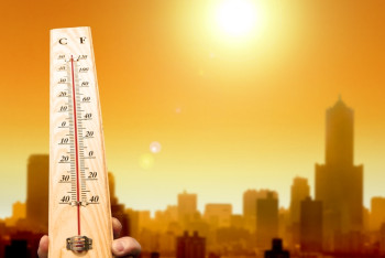 Фотография к новости: Казахстанцев ожидает сильная жара и грозы