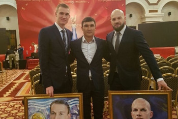 Фотография к новости: За 250 тыс тенге Сапиев выкупил шаржи Левита и Баландина (ФОТО)