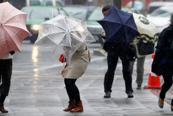 Фотография к новости: В двух областях Казахстана объявлено штормовое предупреждение
