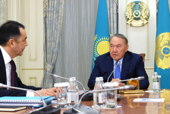 Фотография к новости: Сагинтаев отчитался Назарбаеву об экономической ситуации в стране