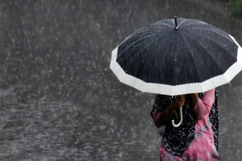 Фотография к новости: В субботу казахстанцев ожидают дожди с грозами