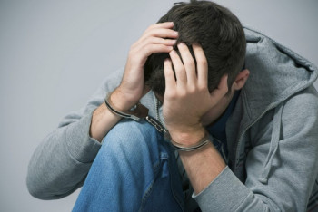 Фотография к новости: В Алматы задержано 375 подростков за правонарушения