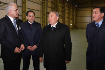 Фотография к новости: Президент РК поручил ввести таможенный спецрежим для Азербайджана