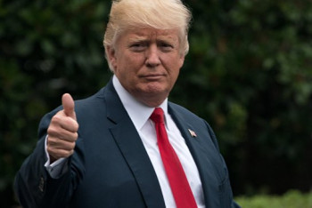 Фотография к новости: Рисунок Трампа продали на аукционе за 16 тысяч долларов