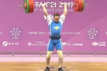 Фотография к новости: Денис Уланов завоевал третье золото Универсиады-2017