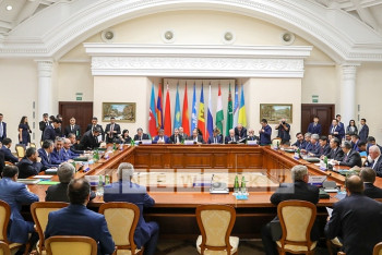 Фотография к новости: Назарбаев прибыл в Сочи для участия в Высшем Евразийском экономическом Совете