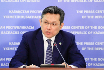 Фотография к новости: Б.Султанов: Более 10 тысяч налоговых проверок привели к доначислению налогов