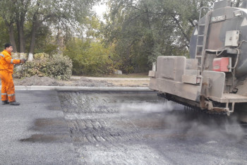 Фотография к новости: Из-за дефицита битума не могут достроить дороги в ЗКО