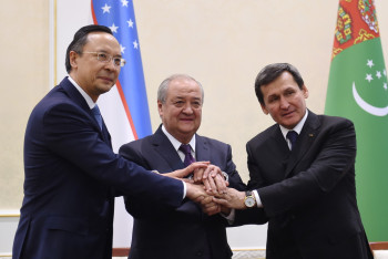 Фотография к новости: Договор о точке стыка границ подписали Казахстан, Туркменистан и Узбекистан