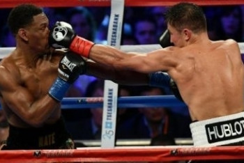 Фотография к новости: Стал известен доход PPV-продаж и кассовых сборов боя Головкин — Джейкобс