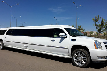 Фотография к новости: Водитель лимузина хотел уйти от наказания за наезд на пенсионера-охранника