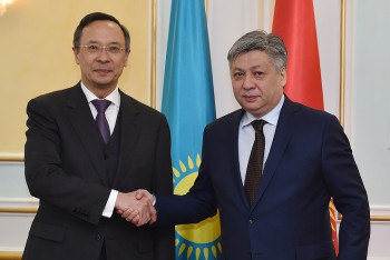 Фотография к новости: Главы МИД Казахстана и Кыргызстана «сверили часы» в Астане