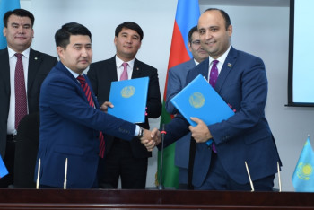 Фотография к новости: Прикаспийские страны развивают контакты между молодежью