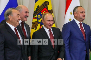 Фотография к новости: Назарбаев предложил активизировать работу по зоне свободной торговли стран СНГ