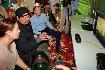 Фотография к новости: Д.Абаев: До 17 лет я прожил в ауле, где в трудные годы не было света и воды