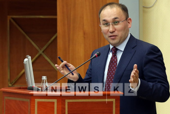 Фотография к новости: Даурен Абаев высказался по поводу усиленной проверки документов в Астане