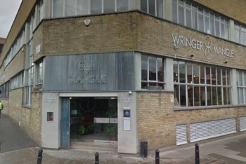 Фотография к новости: Посетители клуба в Лондоне получили ожоги токсическим веществом