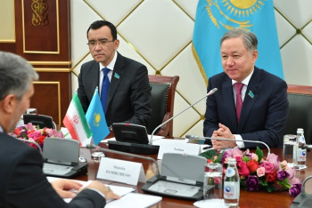 Фотография к новости: Н.Нигматулин принял посла Ирана в Казахстане  