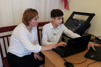 Фотография к новости: Из-за мутации голоса 15-летний казахстанец покинул проект телеканала НТВ «Ты супер!» (ВИДЕО)