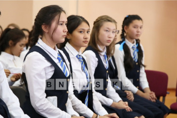 Фотография к новости: Не нужно делать дурачков в обществе за счет образования – Майраш Тайкенова