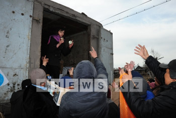 Фотография к новости: Активисты в Карагандинской области собирают помощь для пострадавших от паводков