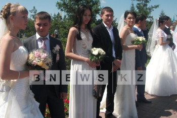 Фотография к новости: Сразу 38 пар одновременно зарегистрируют свой брак в День столицы