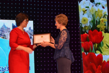 Фотография к новости: В СКО наградили лучших медиков