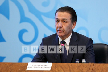 Фотография к новости: В Казахстане создадут всемирный центр по таянию ледников