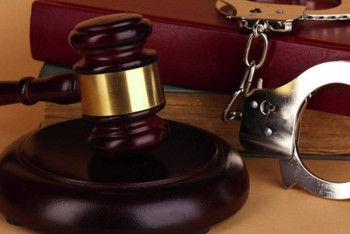 Фотография к новости: В Кызылорде у уличенного в мошенничестве чиновника конфисковали все имущество