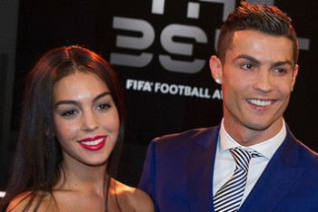 Фотография к новости: Криштиану Роналду трижды станет отцом за один год