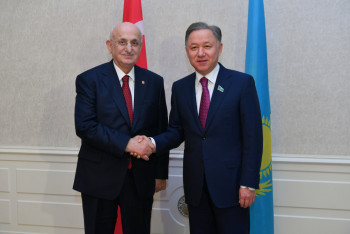 Фотография к новости: Нигматулин встретился со спикером турецкого парламента