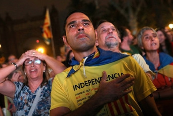 Фотография к новости: Правительство Испании лишит Каталонию самоуправления