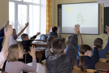 Фотография к новости: Более 300 сельских школ ВКО оснастят новым оборудованием