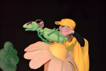 Фотография к новости: Кукольный театр в СКО провел благотворительные спектакли для сбора денег на лечение ребенку 