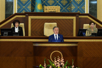 Фотография к новости: Н.Нигматулин: Отечественное фармпроизводство поддержат на законодательном уровне