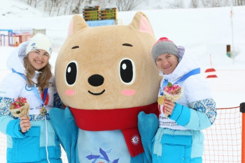 Фотография к новости: Казахстанские биатлонисты завоевали полный комплект медалей в Саппоро