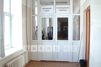 Фотография к новости: Пострадавших при взрыве на «АрселорМиттал Темиртау» переводят в больницы Караганды