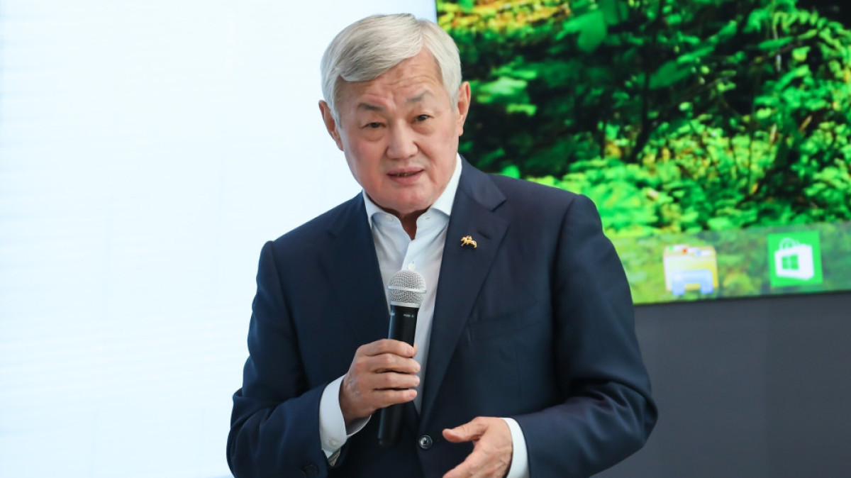  Бауыржан Жуасбаев