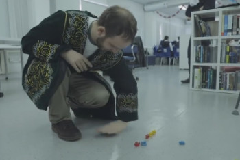 Фотография к новости: Американец получил нервный срыв, играя в казахские национальные игры 