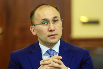 Фотография к новости: Даурен Абаев назвал самую важную новость недели