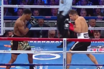 Фотография к новости:  Решение судей: Головкин уверенно одержал 37-ю победу на профи-ринге